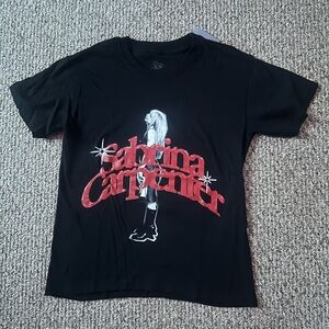 Black Graphic Tee - Short Sleeve